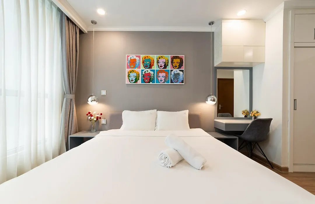 Vinhomes Central Park Apartment - Landmark Plus Luxury-1